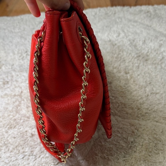 Tory Burch Vibrant Red Marion Flap Shoulder Bag - Picture 4 of 16